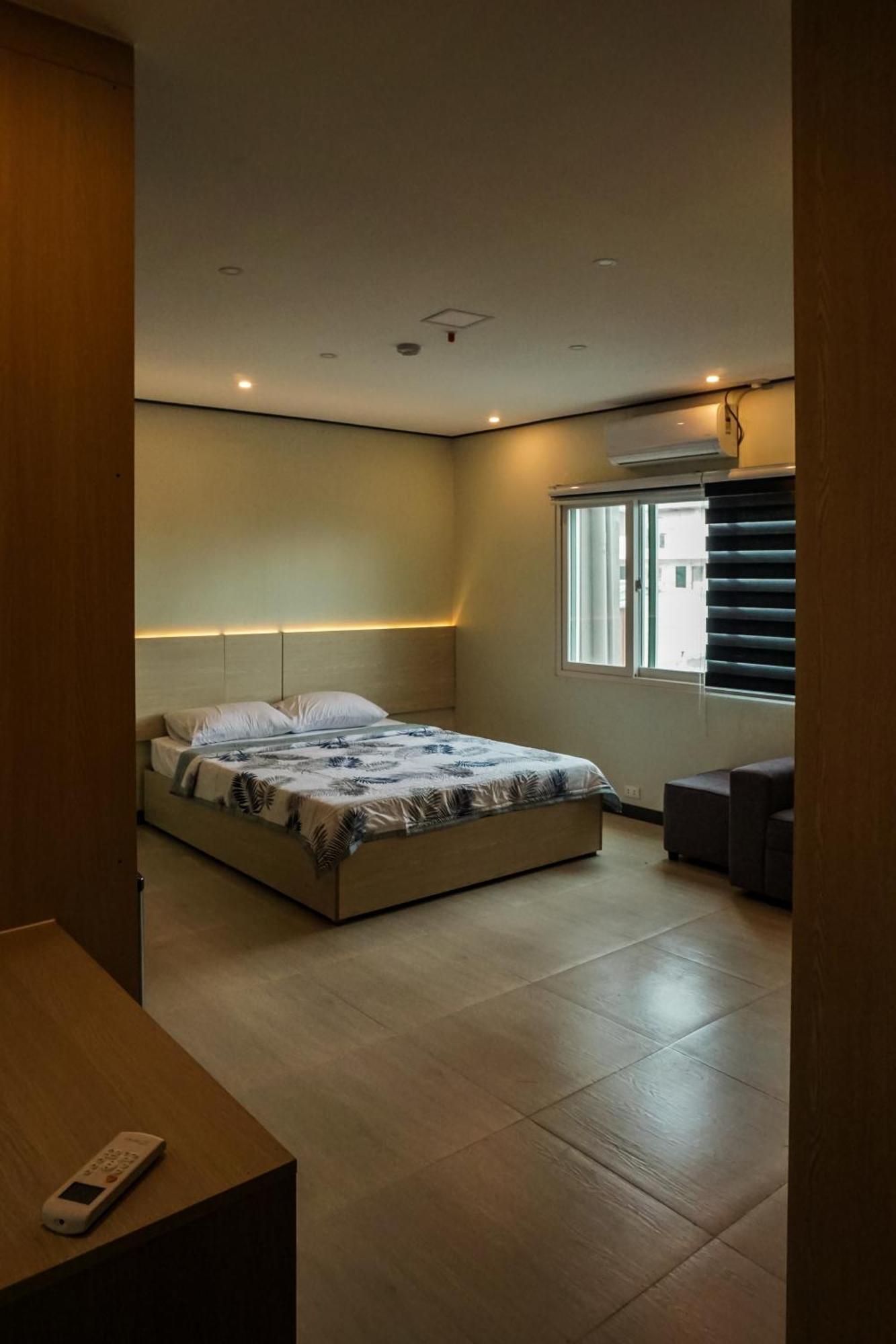 Emmaus Condotel Angeles Eksteriør billede